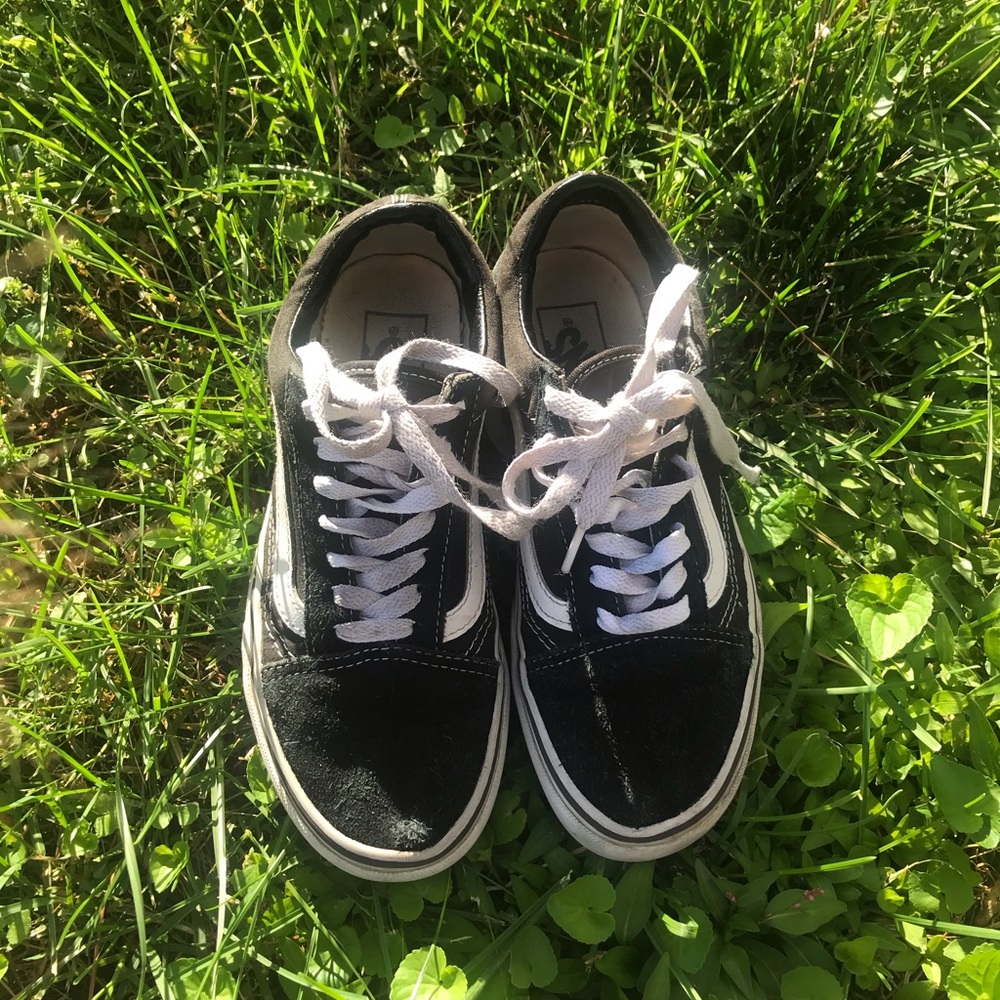Black vans